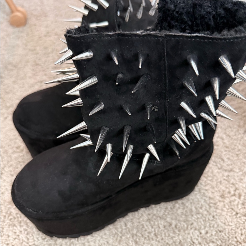 Dolls Kill X Widow Black Platform Boots with Silver Spikes and Sherpa lining - Picture 3 of 6